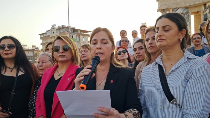 Kadınlardan boş tencereyle yoksulluğa dikkat çekti