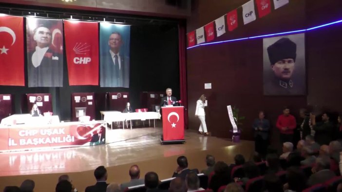 CHP Uşak'ta iktidar vurgusu yapan kongre başladı