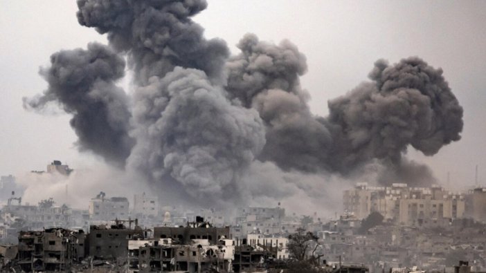 İsrail, Hamas'ın iddialarını reddettiği ateşkeste saldırı düzenledi