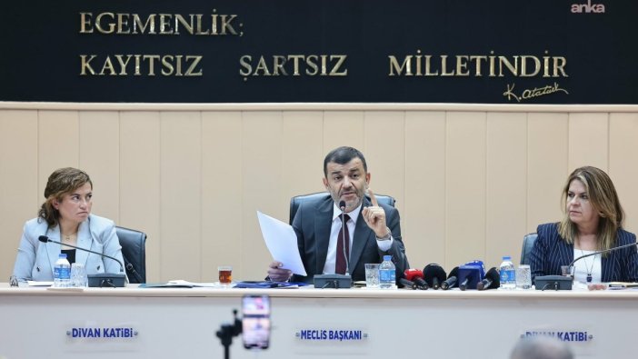 Çavuşoğlu'ndan sert uyarı: 'Malımıza çökülemez!'