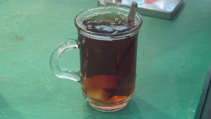 Şekerli yiyecekler tehlike saçıyor