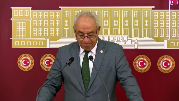 Aksakal: 'Yeni bir federasyon aldatmacası, zaman kaybı'