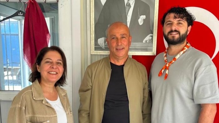 Çeşme'den muhtarlara anlam dolu hediye