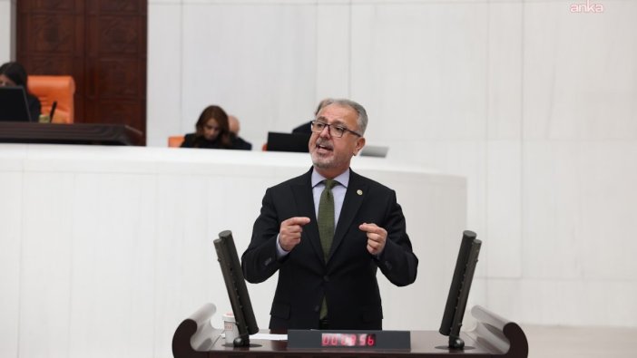 Cumhur Uzun: Öğrenciler sıralarını taşımamalı