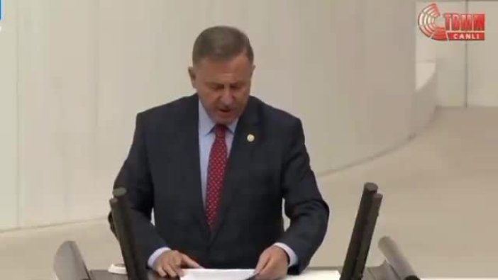 Tekstil Sektörü Çöküşte: Selçuk Özdağ'dan Sert Uyarılar