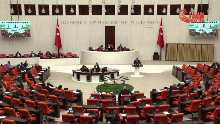 Gülcan Kış'tan Çarpıcı İfade: AK Parti elini çekmeyince, yardım elimizi budamaya kalkıyorlar