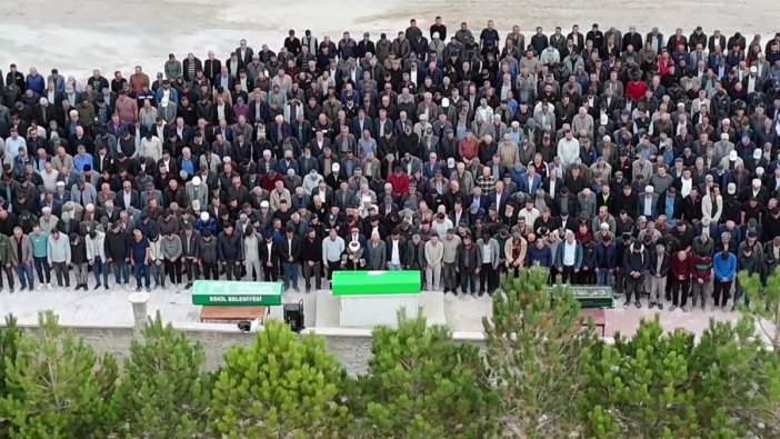 Aksaray'da feci kazada hayatını kaybeden üç kardeş son yolculuğuna uğurlandı