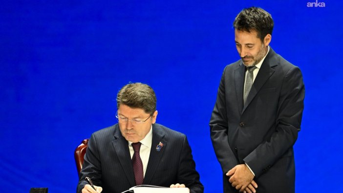 Yılmaz Tunç'tan kritik imza: Türkiye BM siber suç sözleşmesini onayladı