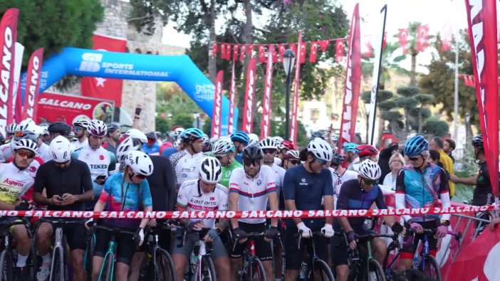Veloturk Gran Fondo Çeşme heyecanı 9. kez pedal çevirdi
