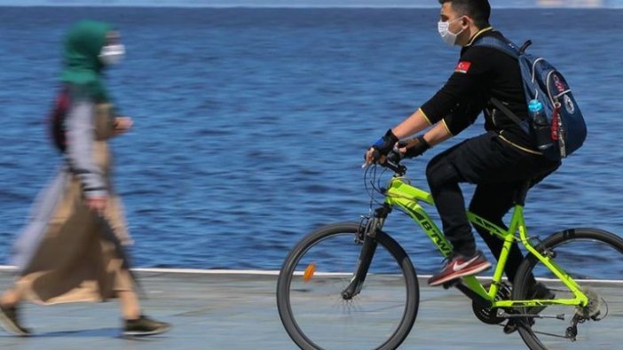 Sosyal mesafe için toplu taşıma yerine bisiklet kullanılması önerisi