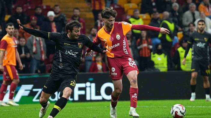 Galatasaray'da Genç Yetenekler İlk Kez Sahada