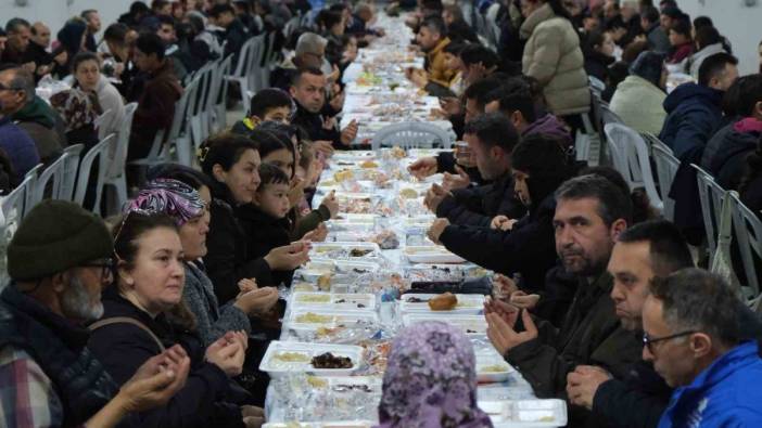 Aydın'da Dayanışma Ruhu: İftar Sofralarında Birlik