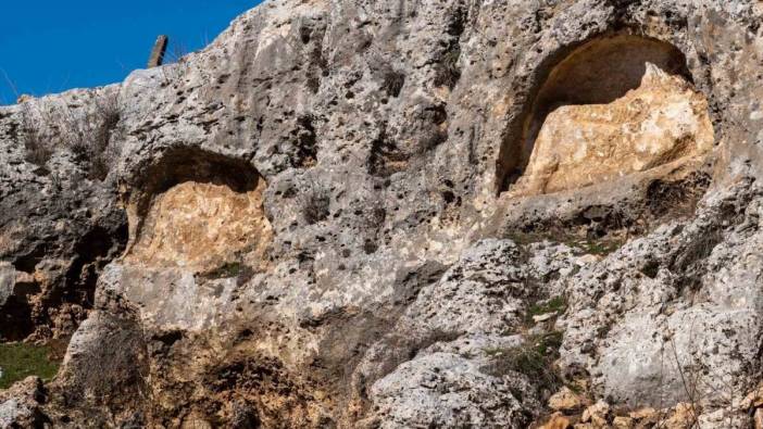 Diyarbakır'da Kaya Mezarları ve Kabartmalar Fotoğraf Sanatıyla Belgelendi