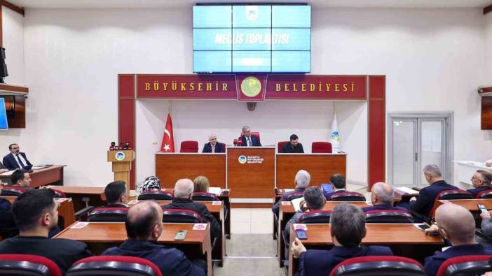 Sakarya Büyükşehir Belediyesi Mart Meclis Toplantısında Ulaşım Projeleri Masaya Yatırıldı