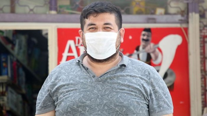 Bakan Koca doğru maske kullanımı için fotoğrafını paylaştığı kişiyi telefonla aradı