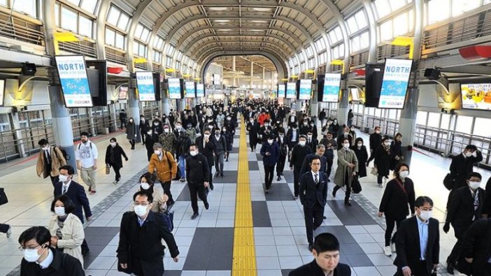 Japonya'da Kovid-19'a karşı rekor ek bütçe