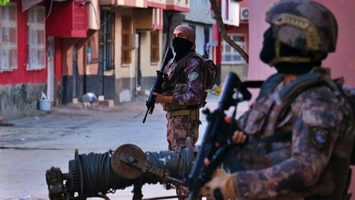Adana'da PKK/KCK operasyonu: 7 gözaltı