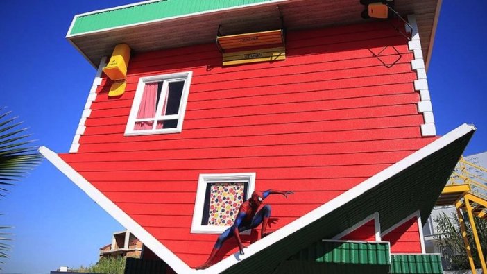 Baş döndüren 'Ters ev'ziyaretçilerini bekliyor