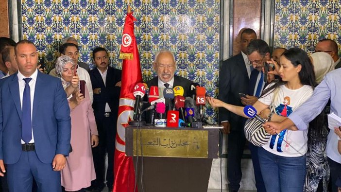 Tunus Meclis Başkanı yeniden güvenoyu aldı