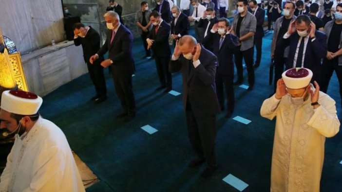 Cumhurbaşkanı Erdoğan cuma namazını Ayasofya-i Kebir Cami-i Şerifi'nde kıldı