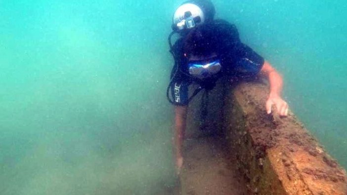 Muğla'da deniz tabanına yapılan beton duvarlarla ilgili yetkililer harekete geçti