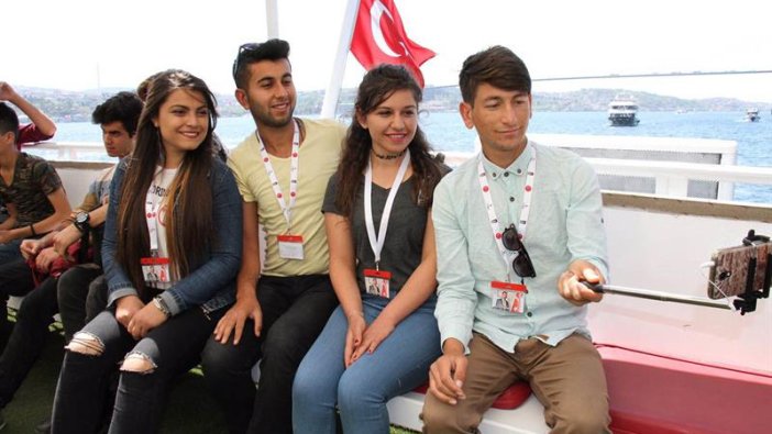 Derikli öğrenciler İstanbul’u gezdi