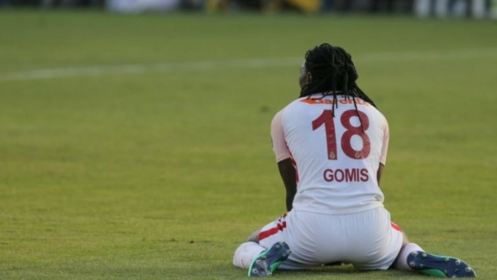 Bafetimbi Gomis yine maç sırasında bayıldı