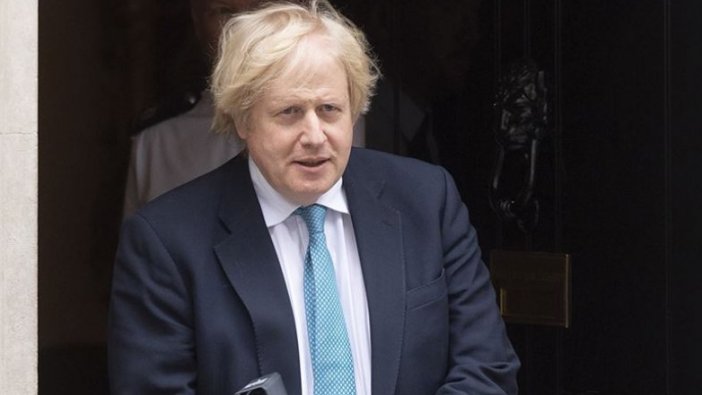 Johnson ailelerden 'çocuklarını okula göndermelerini' istedi