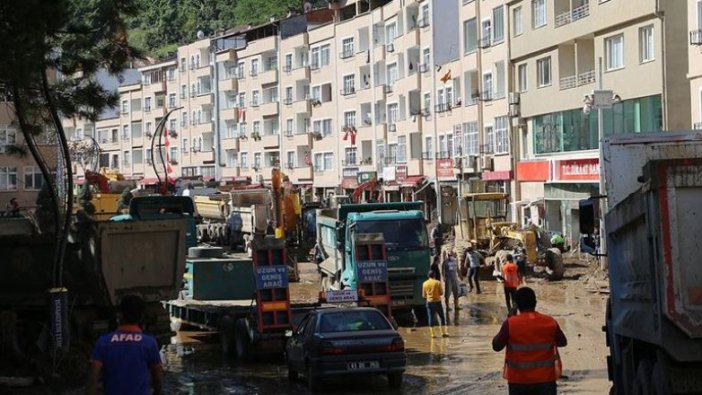 Giresun'daki selin ardından enkaz kaldırma çalışmaları sürdürülüyor