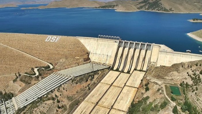 Keban HES 46 yıldır kesintisiz enerji üretiyor