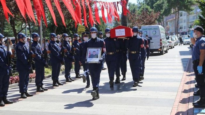 Şehitlerimizi uğurladık