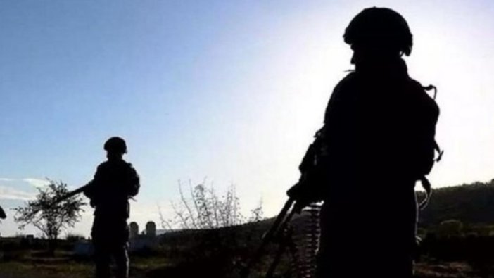 Şırnak'ta 3 terörist güvenlik güçlerine teslim oldu