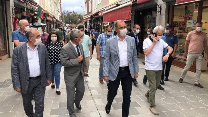 Vali yardımcısından maske ve sosyal mesafe uyarısı