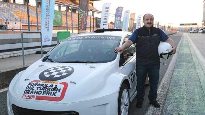 Bakan Varank, Formula 1 öncesi İstanbul Park'ı test etti