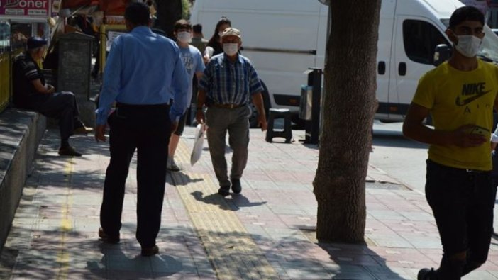 Afyonkarahisar, Düzce ve Kayseri'de karantina ihlali yapanlar yurtlara yerleştirilecek