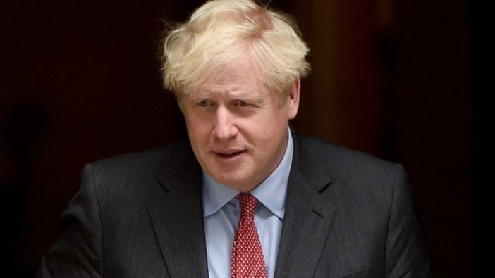 Başbakan Johnson yeni kısıtlamaları açıkladı