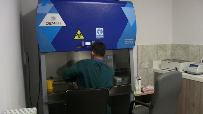 Elbistan'da Kovid-19 testleri için PCR laboratuvarı kuruldu