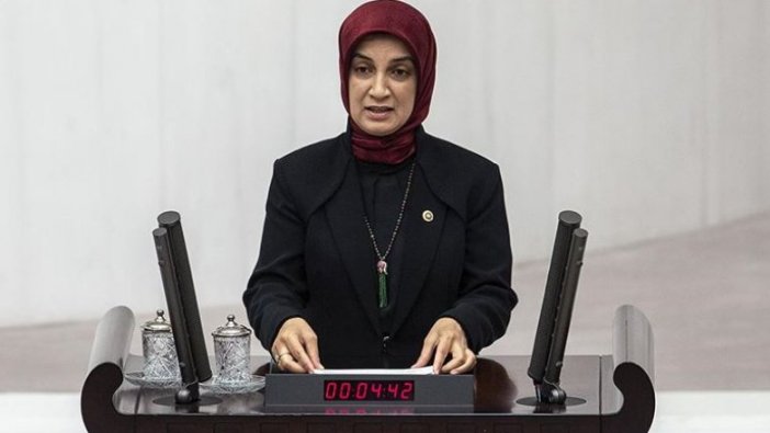 AKP Bursa Milletvekili Vildan Yılmaz Gürel'in Kovid-19 testi pozitif çıktı