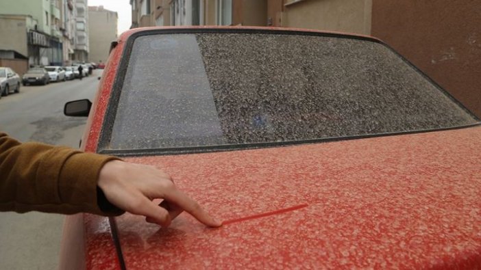 Çöl tozu Türkiye'nin batı kesimlerinde çamurlu yağmura yol açabilir