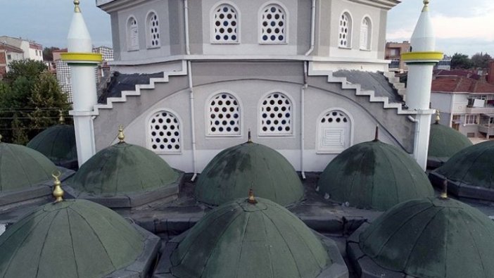 Kırklareli'nde caminin alemleri çalındı