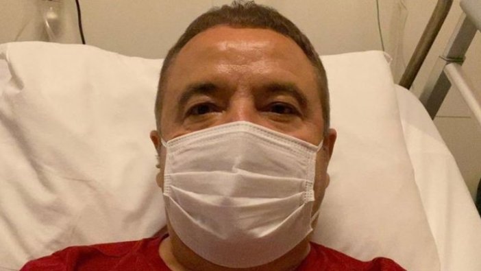Muhittin Böcek'in Kovid-19 tedavisi yoğun bakımda sürüyor