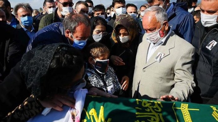 Depremden 91 saat sonra kurtarılan Ayda'nın annesi son yolculuğuna uğurlandı