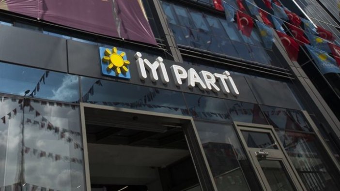 İYİ Parti: Partiden hiç kimse bir başka partiyle anayasa çalışmasına katılmadı