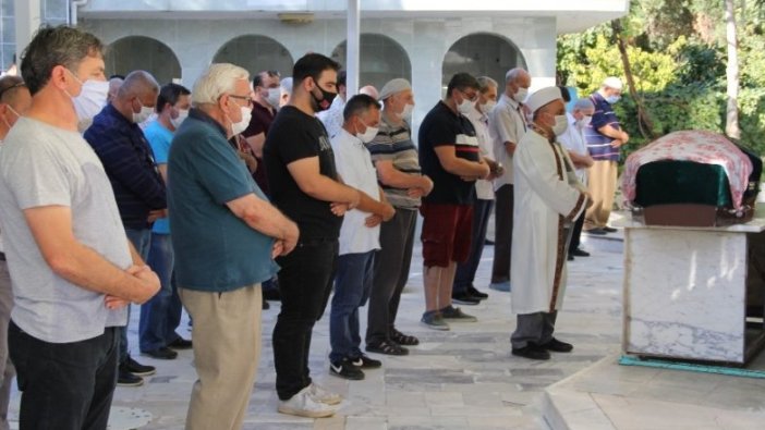 Eski eşi tarafından tabancayla öldürülen Çilem Kılıç'ın cenazesi toprağa verildi