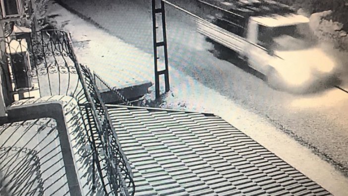 Mandalina hırsızları güvenlik kamerasından yakalandı