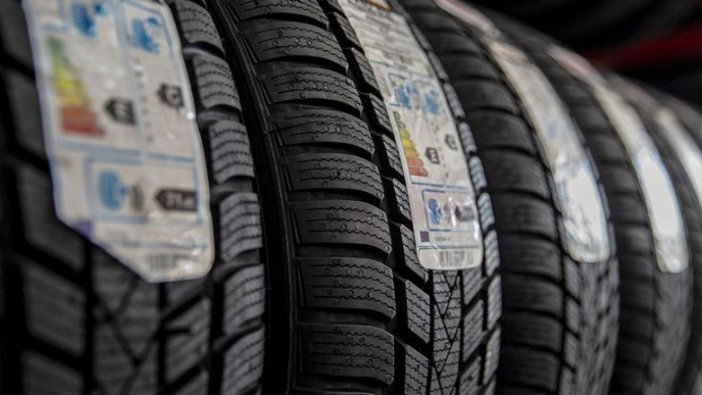 Lastikçilerden 'kar yağmadan araçlara kış lastiği taktırın' önerisi