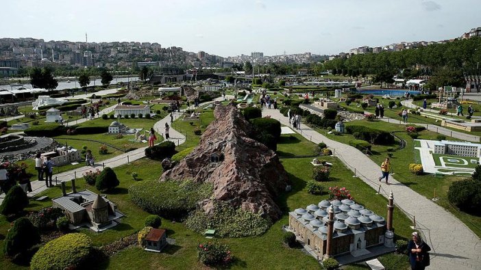 Miniatürk'te maketler yenilendi