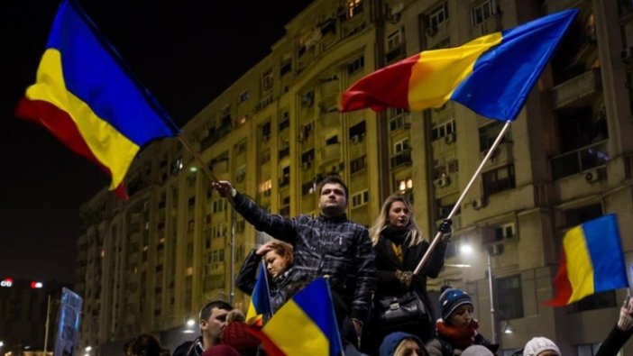 Romanya'daki genel seçimden koalisyon çıktı