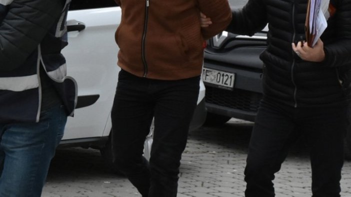 47 suçtan aranıyordu. Kısıtlamayı ihlal edince yakalandı
