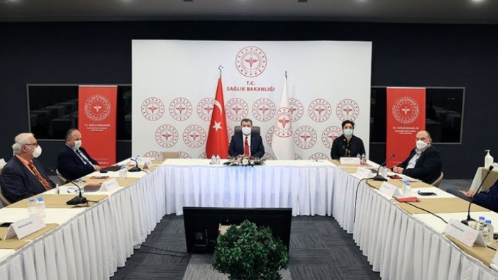 Korona Bilim Kurulu Toplantısı yarına ertelendi